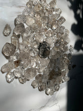 Load image into Gallery viewer, Petroleum Quartz 90 gram LOT