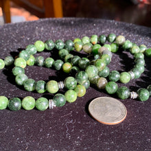 Load image into Gallery viewer, 8mm Chrome Diopside Bracelet 7.5"
