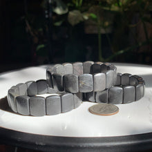 Load image into Gallery viewer, 15mm Flat Squoval Shungite Bracelet🖤