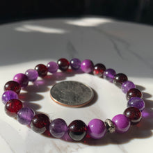 Load image into Gallery viewer, 8mm Garnet/Phosphederite/Amethyst 7.5" Bracelet