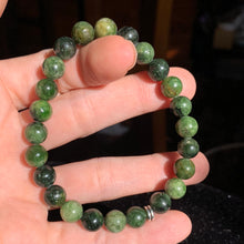 Load image into Gallery viewer, 8mm Chrome Diopside Bracelet 7.5"
