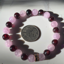 Load image into Gallery viewer, 8mm AA Kunzite and AA Garnet Bracelet 7.5"