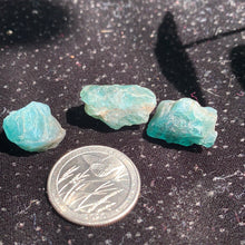 Load image into Gallery viewer, Sapphire Pieces/chunks