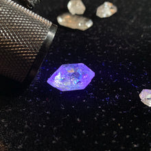 Load image into Gallery viewer, Petroleum Quartz