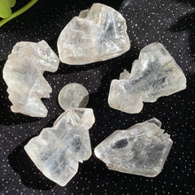 Load image into Gallery viewer, Fishtail Selenite chunks