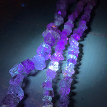 Load image into Gallery viewer, Petroleum Quartz Bracelet- 2 kinds