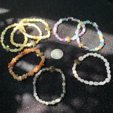 Load image into Gallery viewer, Crystal Chip Bracelets with Pyrite Clover