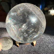Load image into Gallery viewer, 2.8" Clear Quartz Sphere 518 grams