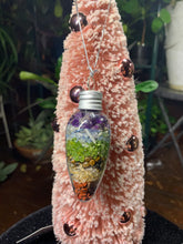 Load image into Gallery viewer, Crystal Chip Chakra Ornaments