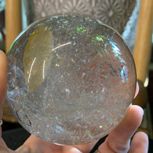 Load image into Gallery viewer, Quartz Enhydro Sphere 5 Bubbles!
