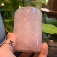 Load image into Gallery viewer, Rose Quartz Star Bucks Cup