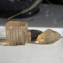 Load image into Gallery viewer, Scapolite Piece