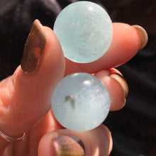 Load image into Gallery viewer, 12 gram Aquamarine Sphere