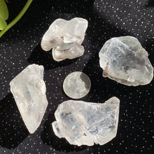 Load image into Gallery viewer, Fishtail Selenite chunks