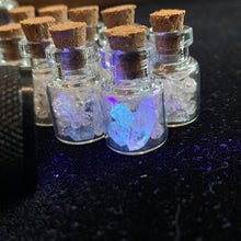 Load image into Gallery viewer, Petroleum Quartz