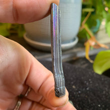 Load image into Gallery viewer, Stibnite Shards