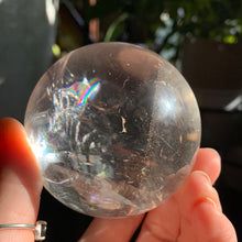 Load image into Gallery viewer, 2.8" Clear Quartz Sphere 518 grams