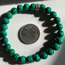 Load image into Gallery viewer, 8mm Malachite 7.5&quot; Bracelet
