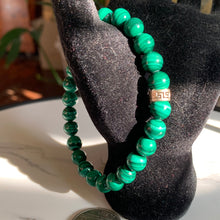 Load image into Gallery viewer, 8mm Malachite 7.5&quot; Bracelet
