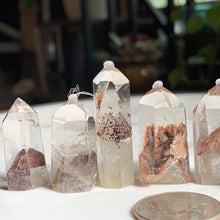 Load image into Gallery viewer, MINI HQ Garden Quartz Points with Phantoms
