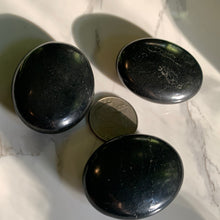 Load image into Gallery viewer, 1.7” Shungite Small Palm Stones
