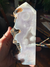 Load image into Gallery viewer, 6.7” Pink Amethyst w/1 natural side Tower 672g
