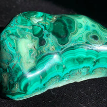 Load image into Gallery viewer, 172g Malachite with Blue Cornetite and Chrysocolla Chunk
