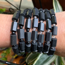 Load image into Gallery viewer, Raw Shungite Bracelet 🖤
