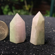 Load image into Gallery viewer, Small Kunzite/hiddenite Point
