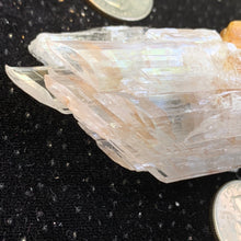 Load image into Gallery viewer, Selenite Specimen Pieces
