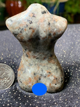 Load image into Gallery viewer, UV Reactive sodalite Pregnant Goddess
